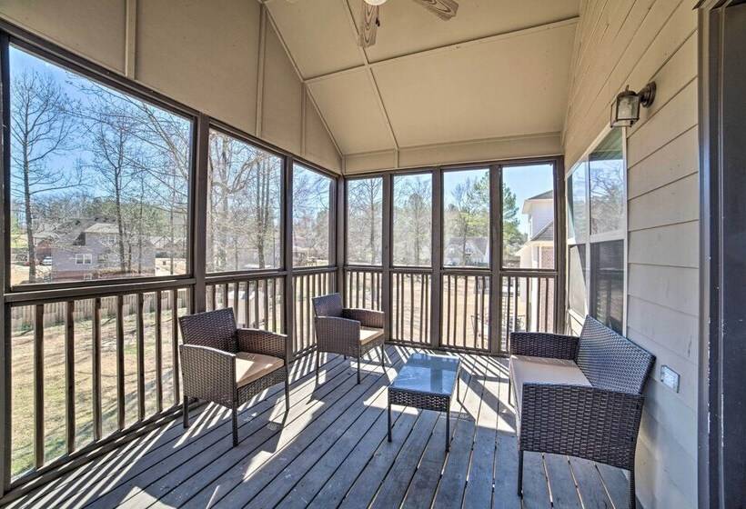 Luxe Mccalla Family Home With Game Room & Yard!