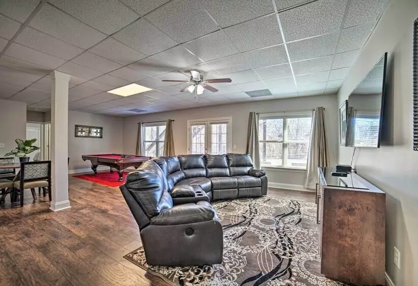 Luxe Mccalla Family Home With Game Room & Yard!