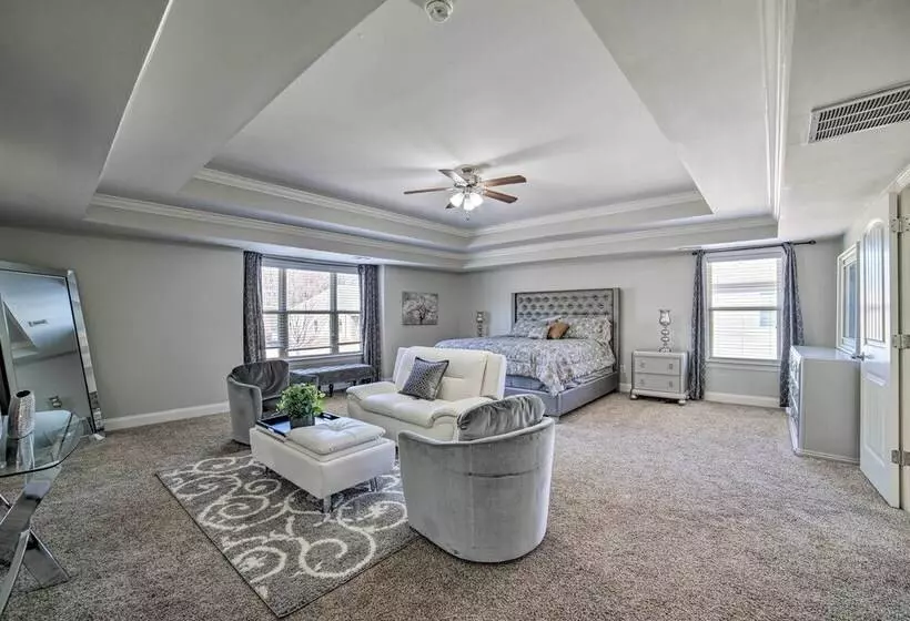 Luxe Mccalla Family Home With Game Room & Yard!