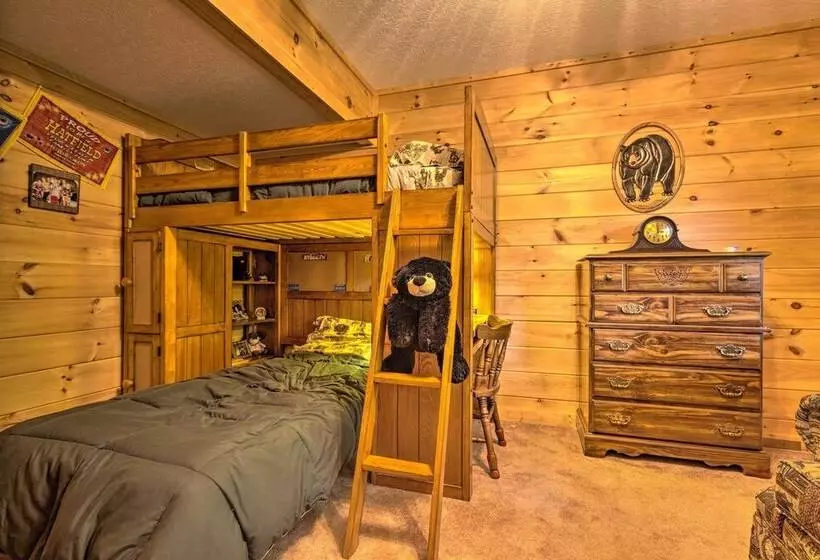 Mountain View Maggie Valley Home W/ 2 Decks!