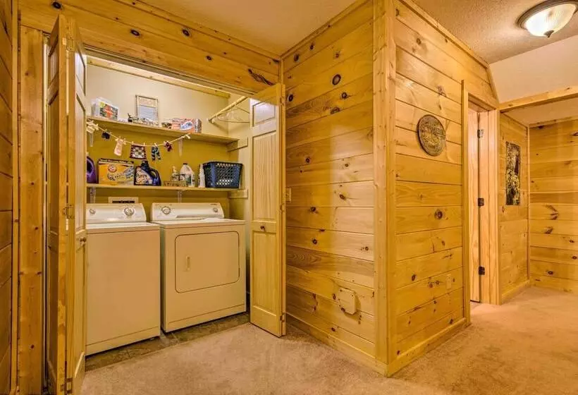 Mountain View Maggie Valley Home W/ 2 Decks!