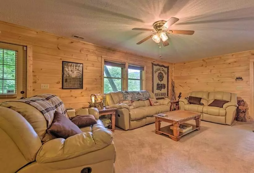 Mountain View Maggie Valley Home W/ 2 Decks!