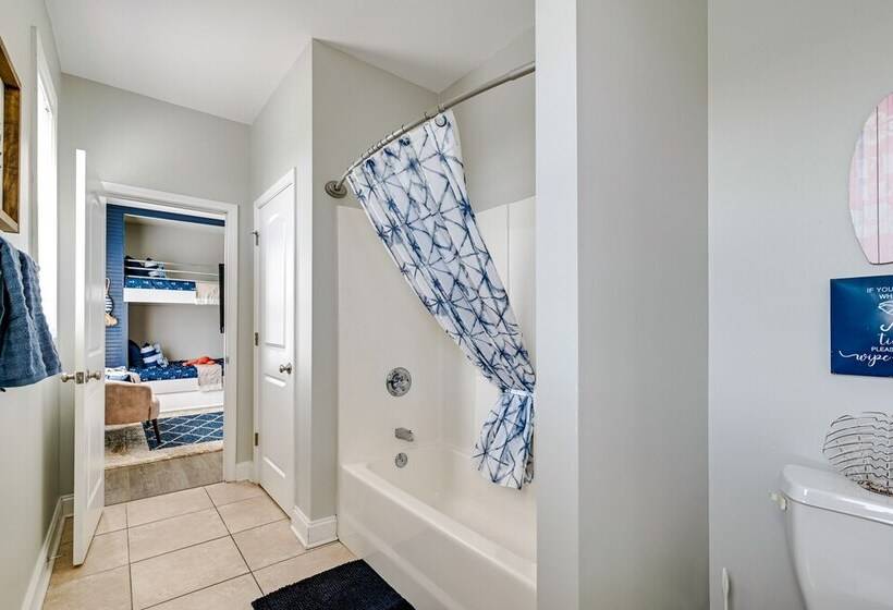 Luxury Home W/ Ocean View, Private Pool, & Hot Tub