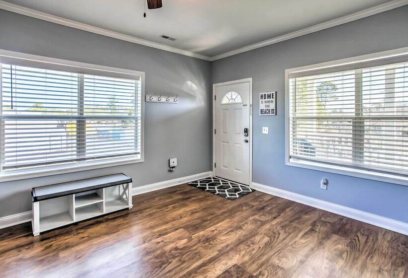 Ocean Isle Beach Escape   Centrally Located!
