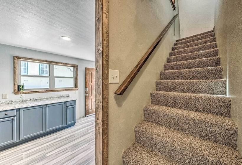 Pet Friendly Ruidoso Cabin W/ Deck & Grill!