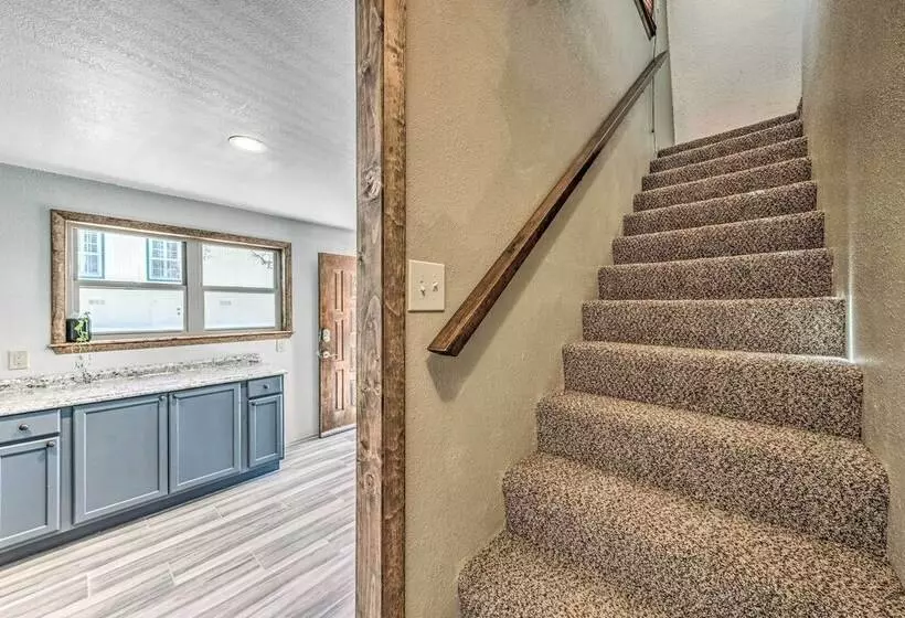 Pet Friendly Ruidoso Cabin W/ Deck & Grill!