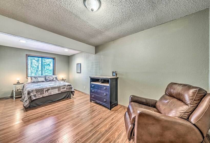 Pet Friendly Ruidoso Cabin W/ Deck & Grill!