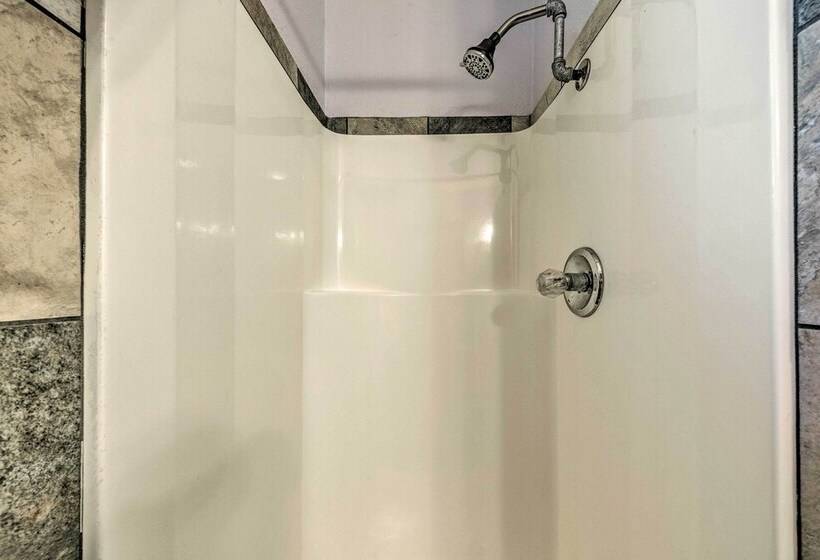 Pet Friendly Ruidoso Cabin W/ Deck & Grill!