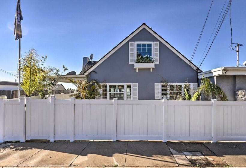 Picturesque Ventura Retreat: Steps To Shore!