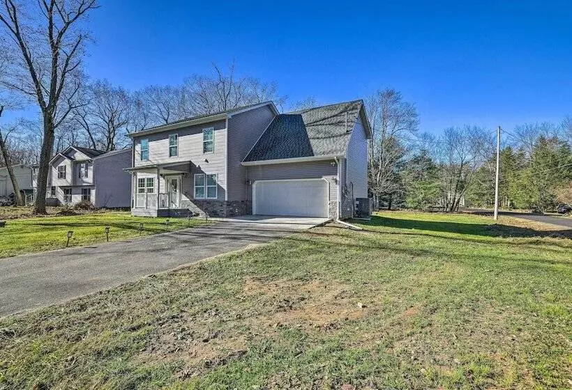 Pocono Summit Winter Escape W/ Game Room!