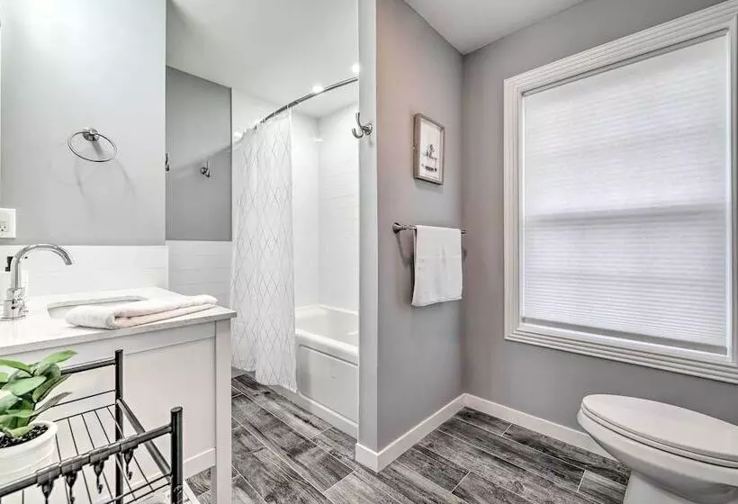 Pocono Summit Winter Escape W/ Game Room!