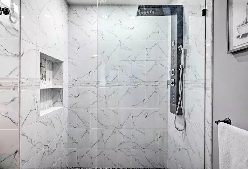 Pocono Summit Winter Escape W/ Game Room!