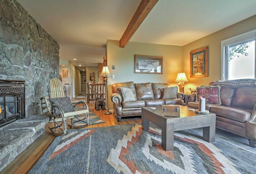 Steamboat Springs Home W/ Hot Tub + Mtn Views