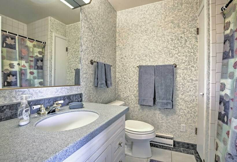 Steamboat Springs Home W/ Hot Tub + Mtn Views