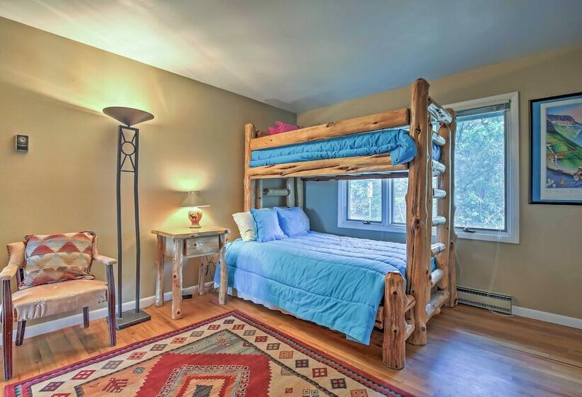 Steamboat Springs Home W/ Hot Tub + Mtn Views