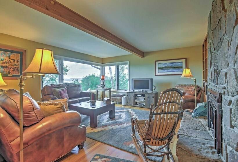 Steamboat Springs Home W/ Hot Tub + Mtn Views