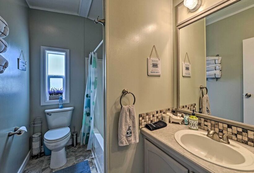 Rural Rigby Family Home W/ Yard: Hike, Boat & Ski!