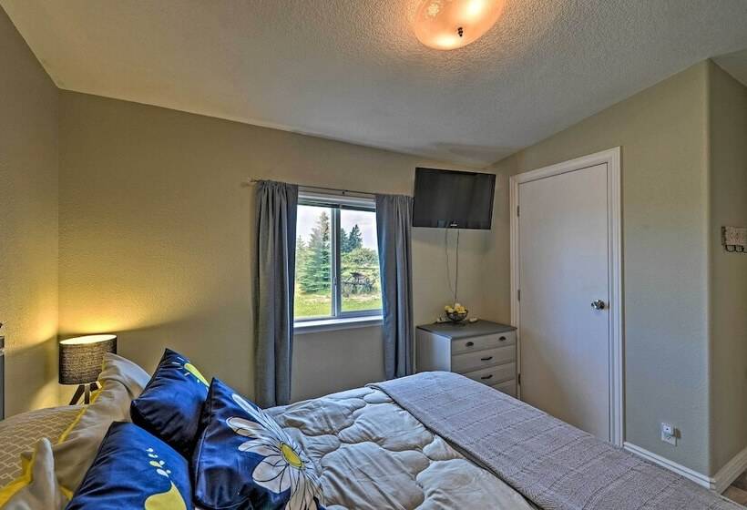 Rural Rigby Family Home W/ Yard: Hike, Boat & Ski!