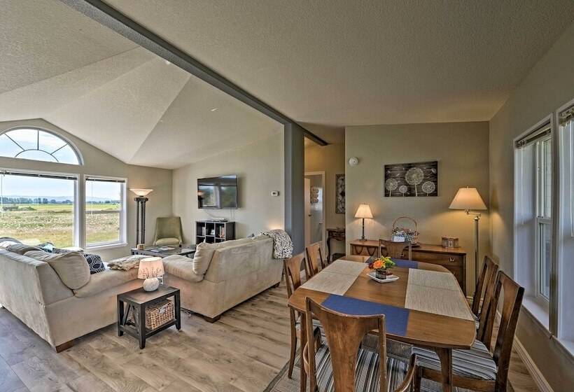 Rural Rigby Family Home W/ Yard: Hike, Boat & Ski!