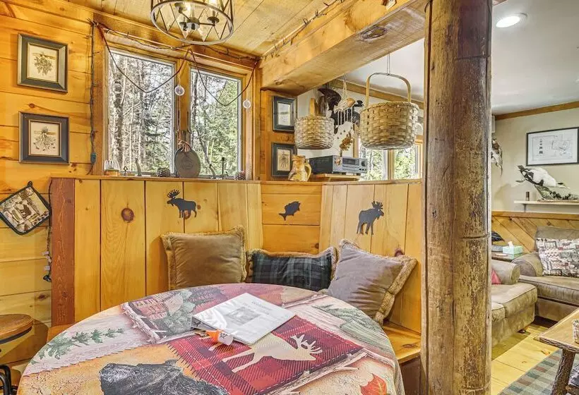 Rustic Searsport Cabin: Loft + Sunroom On 10 Acres