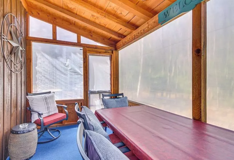 Rustic Searsport Cabin: Loft + Sunroom On 10 Acres