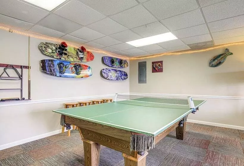 Rutledge Hilltop Home On Cherokee Lake W/ Decks!