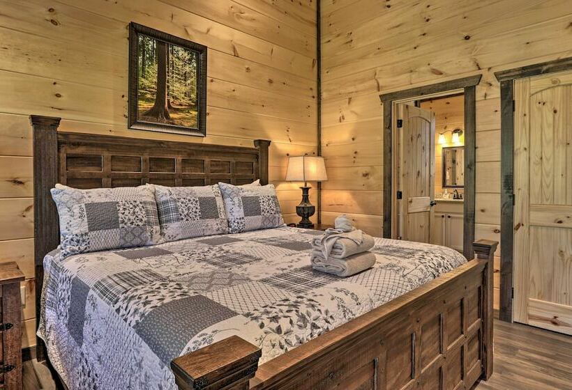 Smoky Mtn Peaceful Paradise W/ Indoor Pool!