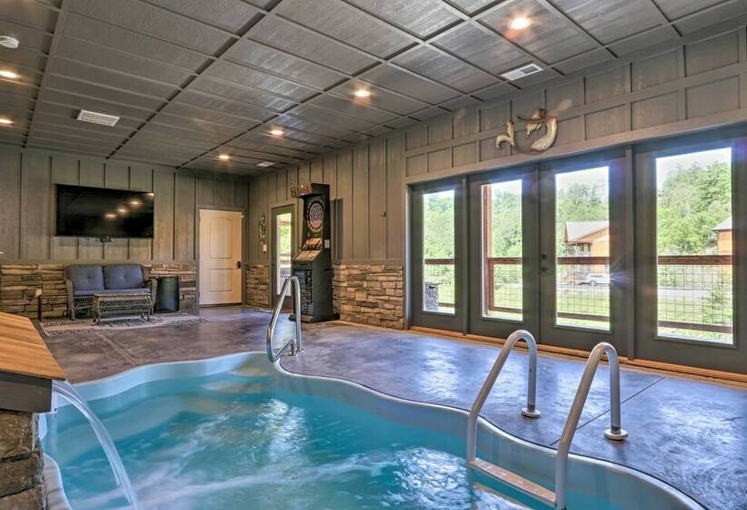 Smoky Mtn Peaceful Paradise W/ Indoor Pool!
