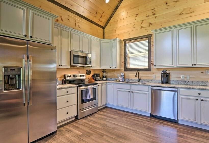 Smoky Mtn Peaceful Paradise W/ Indoor Pool!