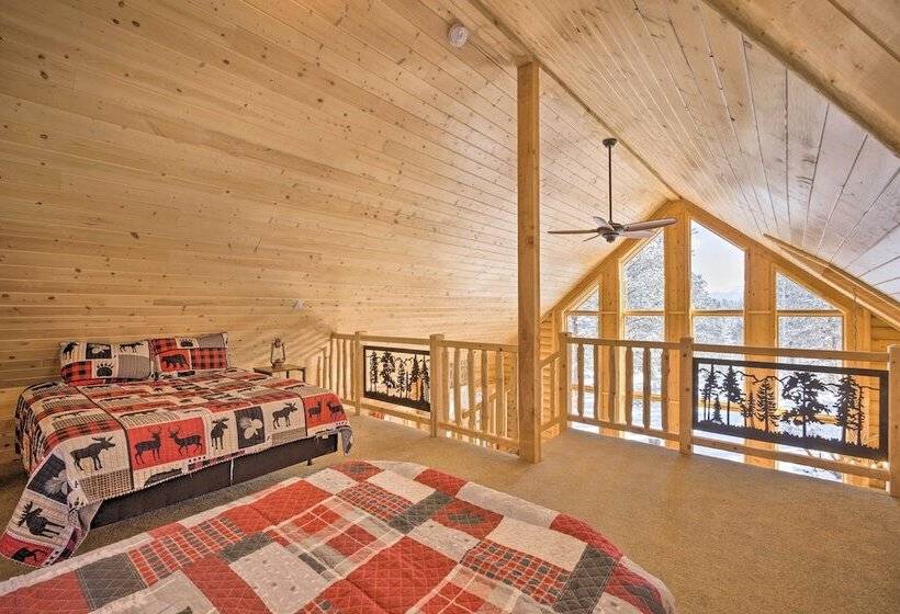 Sunny Forest Cabin W/ Views Of Pikes Peak Mtn!