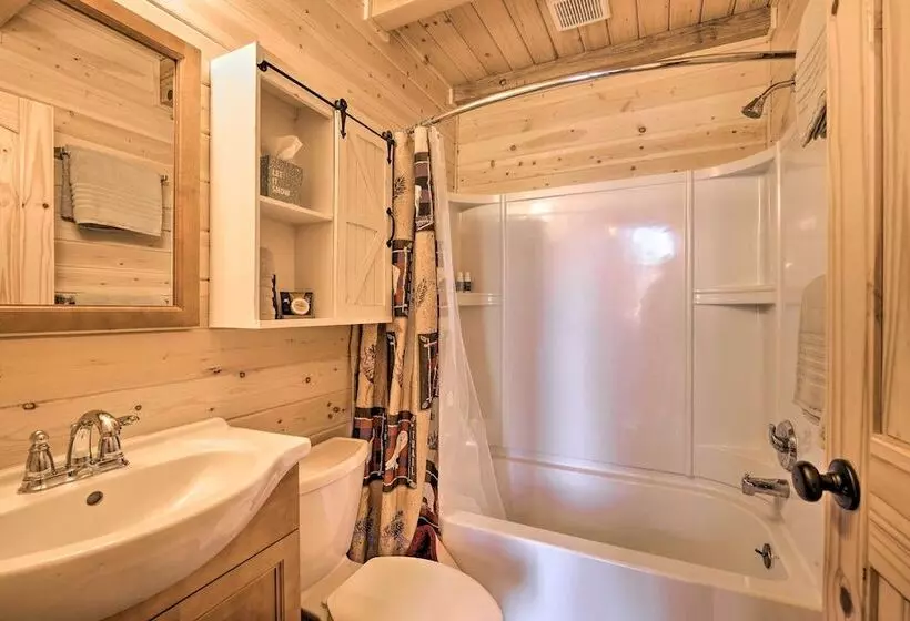 Sunny Forest Cabin W/ Views Of Pikes Peak Mtn!