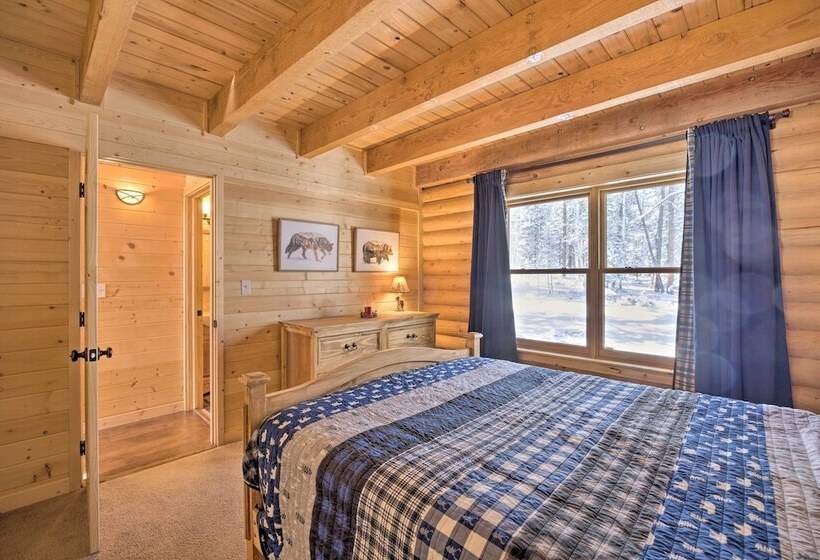 Sunny Forest Cabin W/ Views Of Pikes Peak Mtn!