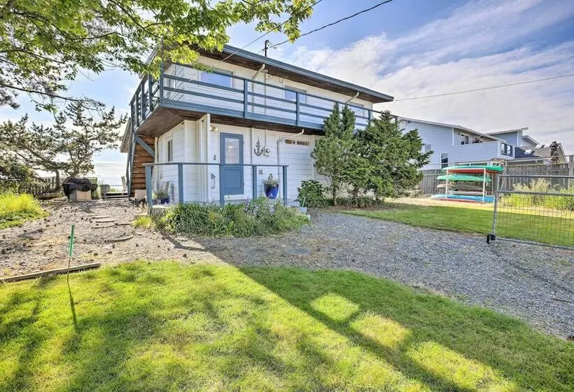 Waterfront Ferndale Home: Deck + Beach Access
