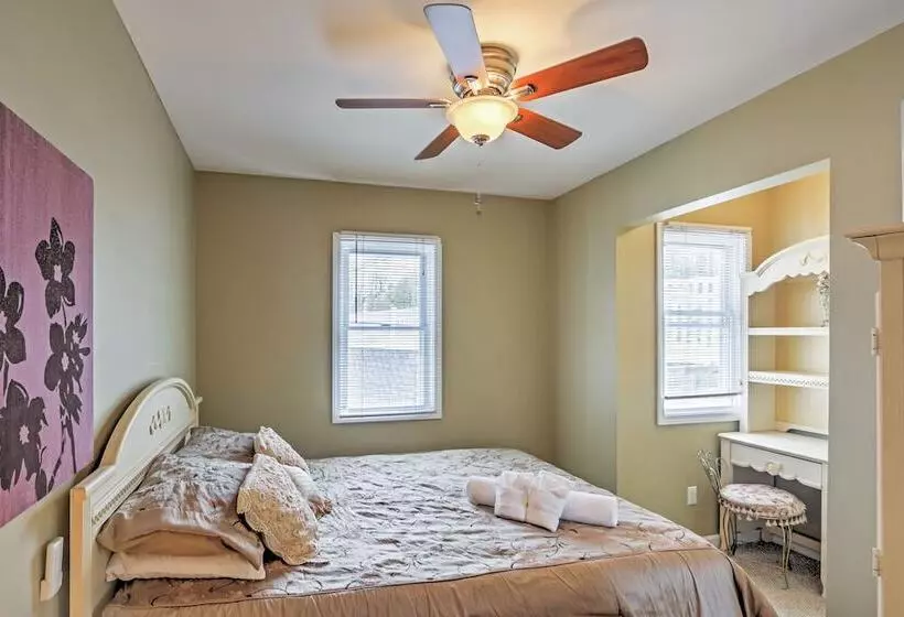 Waterfront Seneca Lake House: Fire Pit + Boat Dock