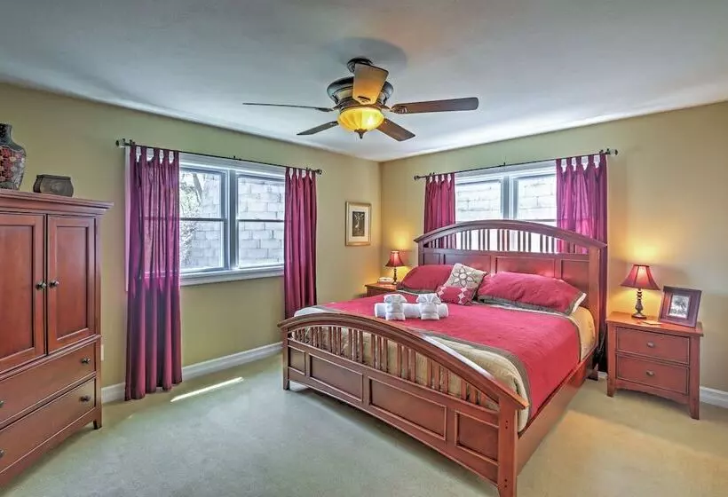 Waterfront Seneca Lake House: Fire Pit + Boat Dock