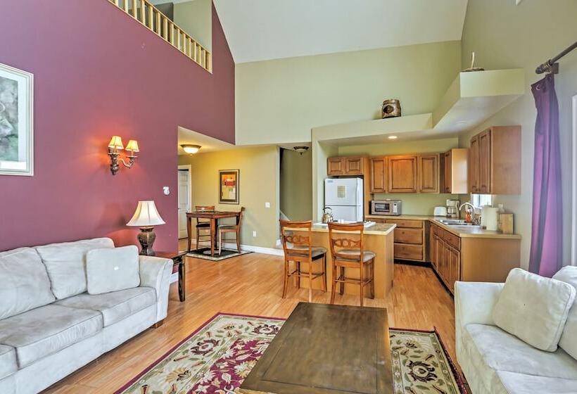 Waterfront Seneca Lake House: Fire Pit + Boat Dock