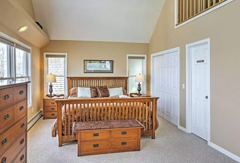 Waterfront Seneca Lake House: Fire Pit + Boat Dock