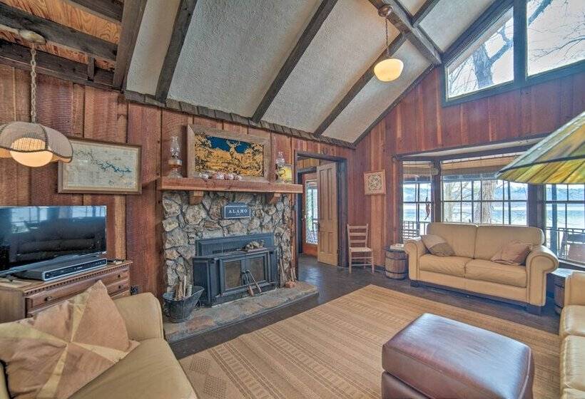 Authentic Retreat W/ Private Dock On Coosa River!