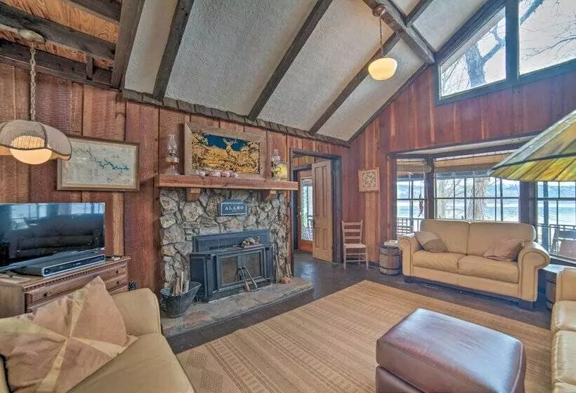 Authentic Retreat W/ Private Dock On Coosa River!