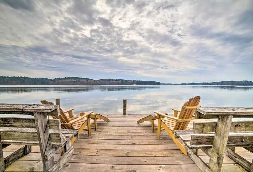 Authentic Retreat W/ Private Dock On Coosa River!