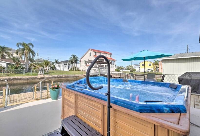 Canalfront Home W/ Dock & Access To Gulf Of Mexico