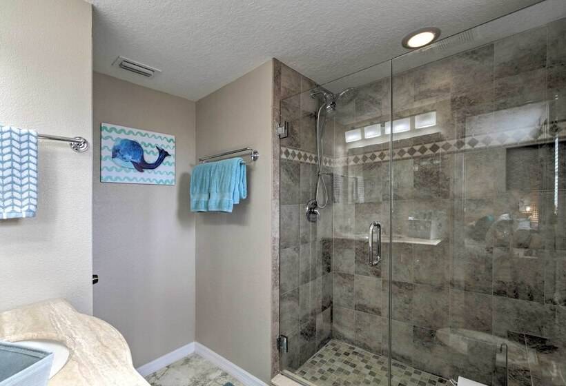 Canalfront Home W/ Dock & Access To Gulf Of Mexico