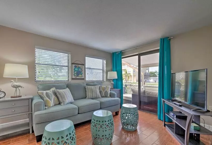 Canalfront Home W/ Dock & Access To Gulf Of Mexico