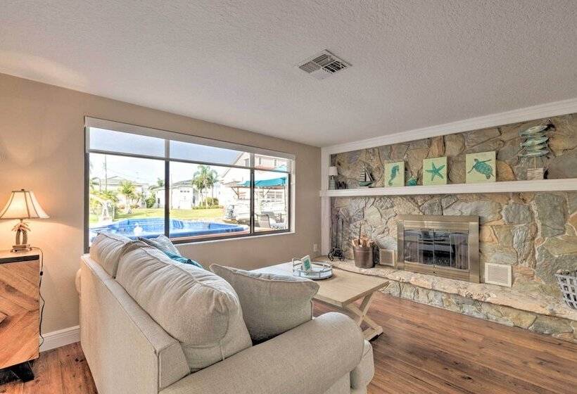 Canalfront Home W/ Dock & Access To Gulf Of Mexico