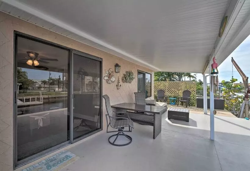 Canalfront Home W/ Dock & Access To Gulf Of Mexico