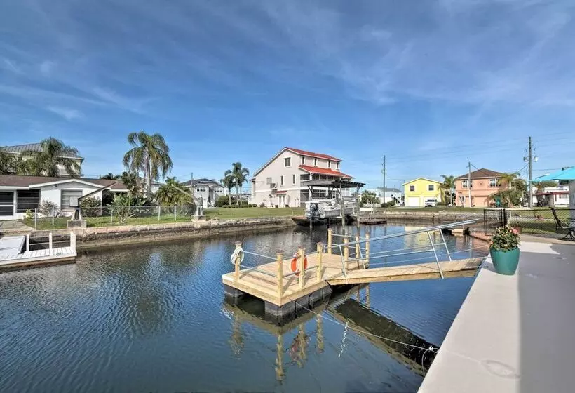 Canalfront Home W/ Dock & Access To Gulf Of Mexico