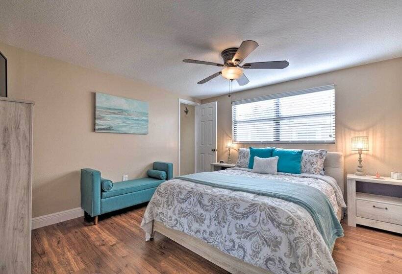 Canalfront Home W/ Dock & Access To Gulf Of Mexico