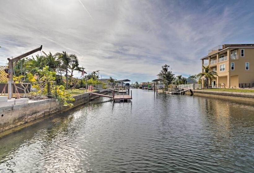 Canalfront Home W/ Dock & Access To Gulf Of Mexico