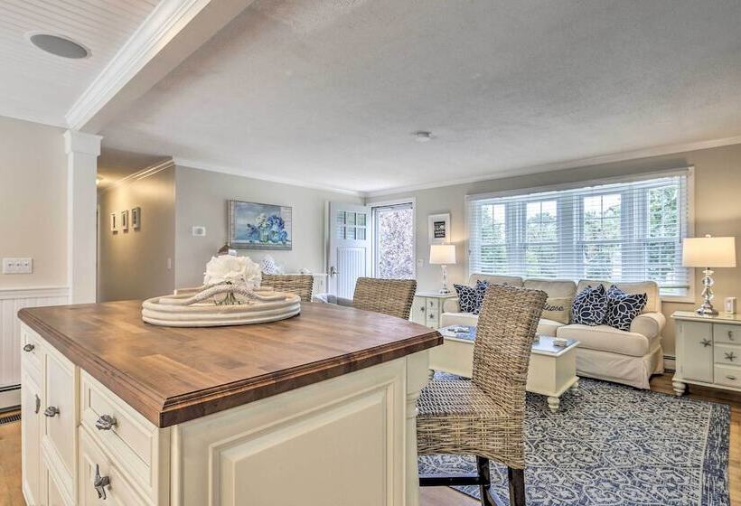 ~ 4 Mi To Dtwn: Chatham Home W/ Fire Pit