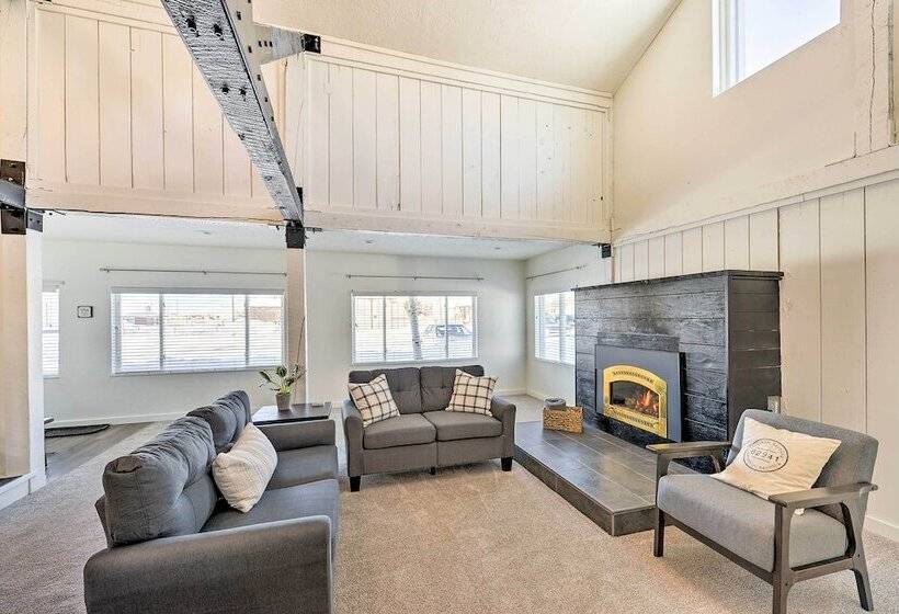 Centrally Located Pinedale Vacation Rental!